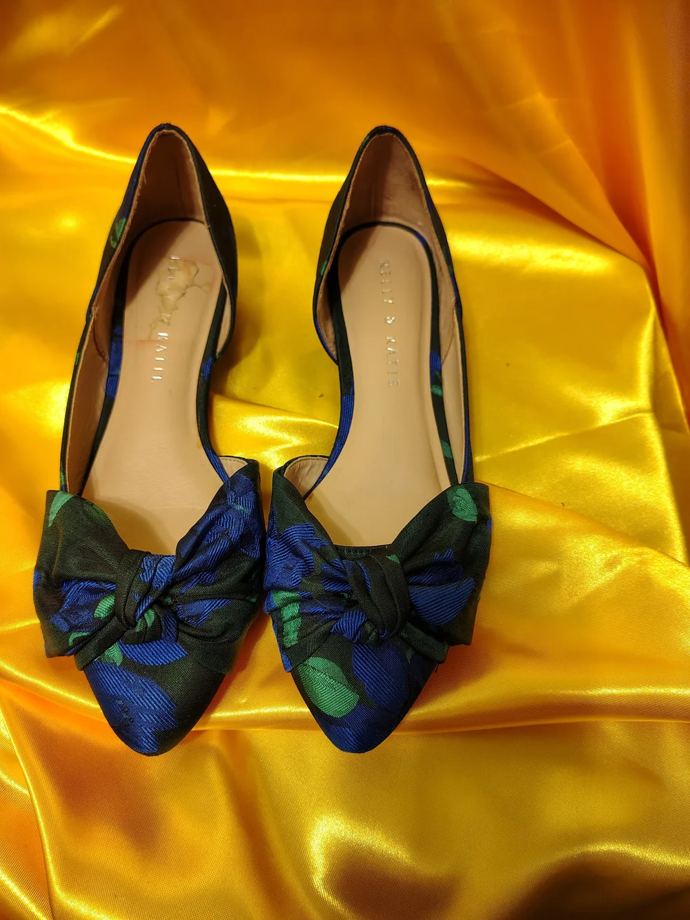 Kelly &Kate Pointed Bow Floral Flats - Blue & Green Floral - Picture 1 of 3